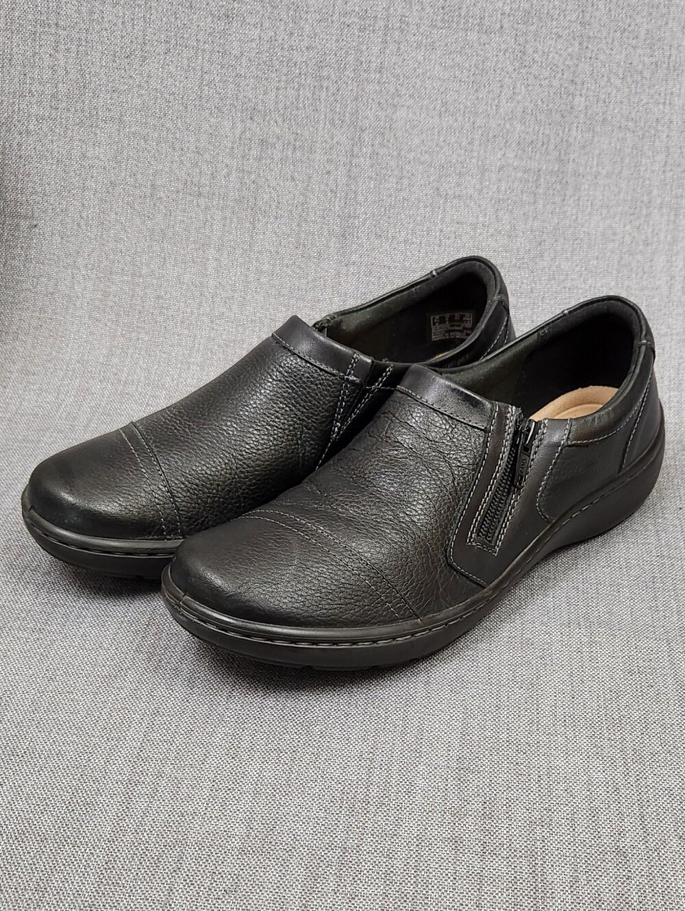 Clarks Black Low Zip Up Professional Style Shoes. Women 9
